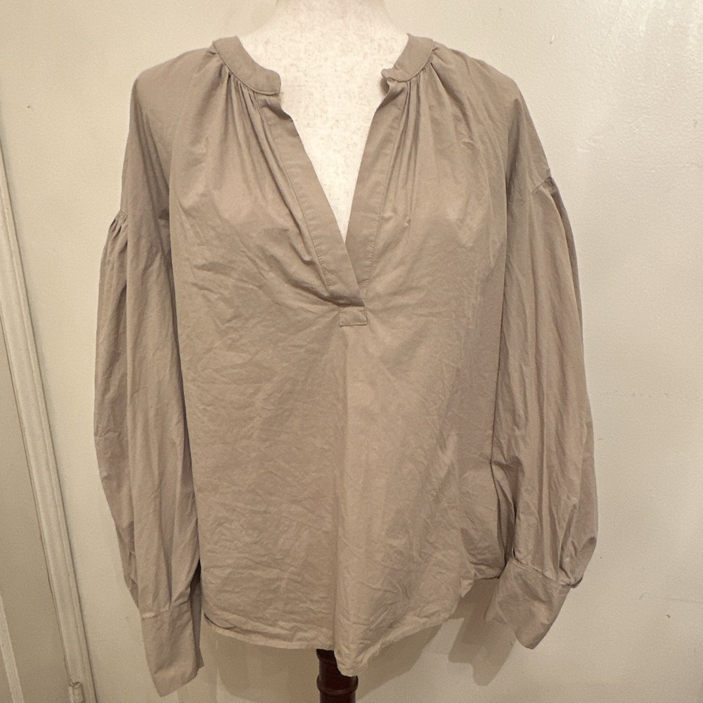Banana Republic Women's XL Beige Solid Woven 100% Cotton V-Neck Balloon Sleeve